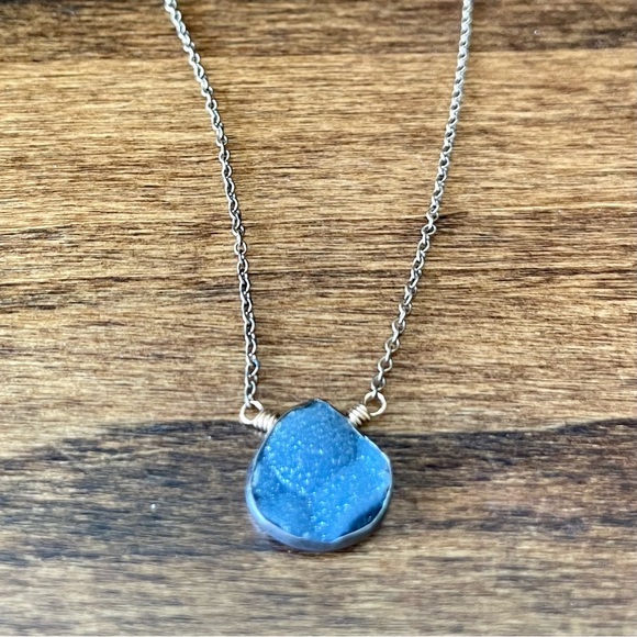 RARE Julio Designs Handmade Druzy Necklace | Layering Necklace | Gold - Picture 6 of 10